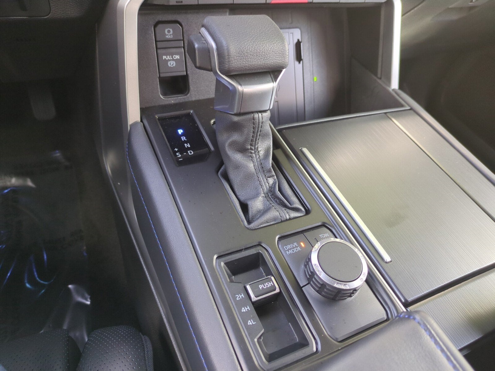 2022 Toyota Tundra Platinum